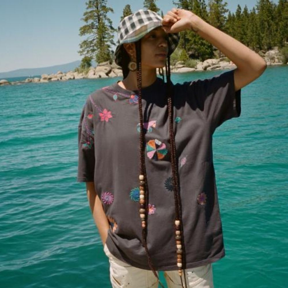 Kimchi Blue brown embroidered  oversized t shirt Small